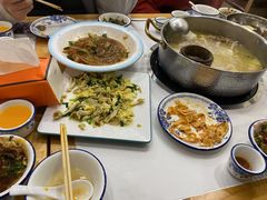 -朴小妹人参鸡汤火锅(长白山万达店)