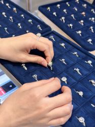 点击看大图 -Cindy Jewelry·钻戒·彩色宝石