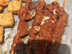 -卞二小串·鹤岗烧烤·坑烤(永定路店)