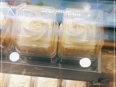 -红宝石·鲜奶小方·海派西点房(南丹店)