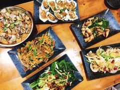 -老东镇啤酒屋海鲜加工·蒸汽海鲜·海鲜烧烤(台东店)