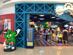 -LuckyStar幸运星家庭娱乐中心(东莞国贸店)
