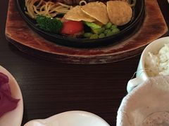 -BISTROFIORE美伊娜(伊犁南路店)