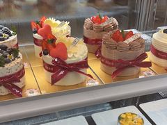 -花花卷卷·鲜食蛋糕(静安久光百货店)