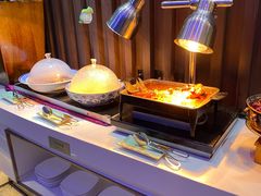 自助取餐区-亚洲国际大酒店·云顶阁旋转自助餐厅