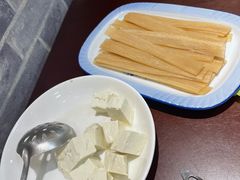 -菌之家·专业纯野生菌火锅·特色炒菌