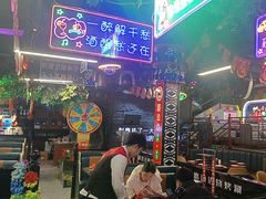 -路边边地标烧烤·川菜·小龙虾·音乐酒馆(良乡长虹店)