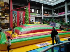 -蒙特利亲子乐园