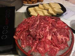 -鲜入围煮花胶鸡海鲜火锅