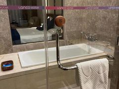 -蓝蔻酒店(深圳东站布吉万象汇店)