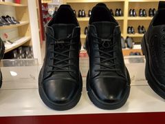 -云柏鞋业(十里堡店)