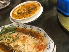 -手抄板凳江南菜(湖滨商业街店)
