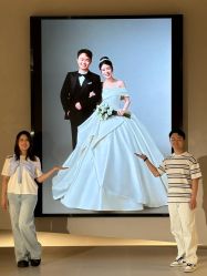 -乐派诗婚纱摄影