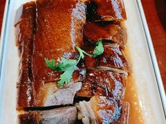 深井烧鹅-东方早茶 海鲜•青岛菜(国信体育中心店)