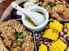 -黄桷树曹家私房菜(江与城店)