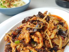 鱼香肉丝-龙抄手(文殊坊店)