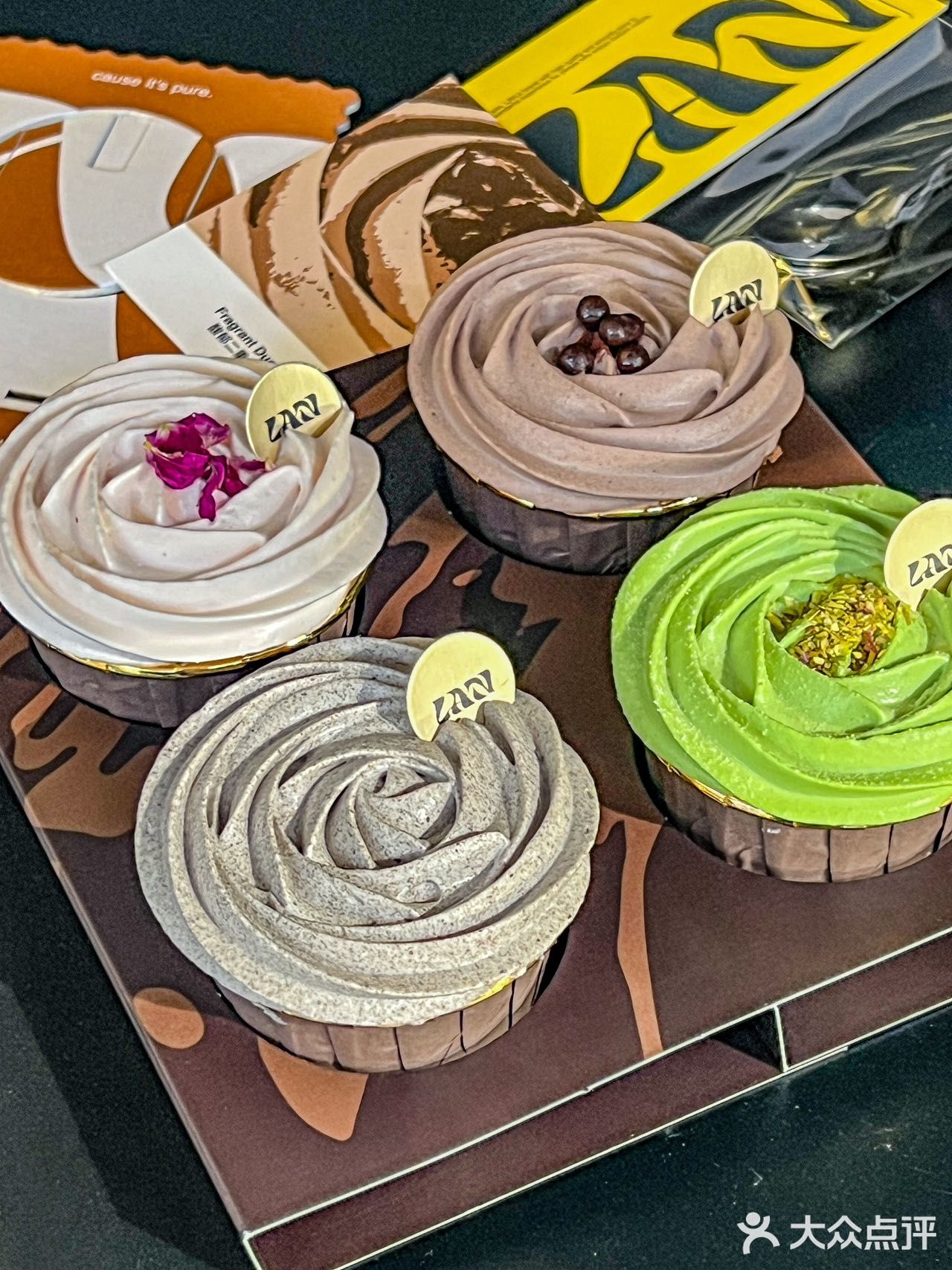 广州的这个cupcake小蛋糕❗❗没空多说...