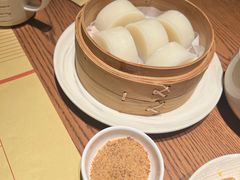 年糕-荣家黄鱼面(前滩太古里店)
