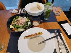 -鼎鼎西餐厅