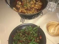 -龙门阵茶屋川菜馆(武康路店)