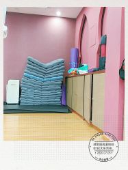 -威思丽高温瑜伽会馆