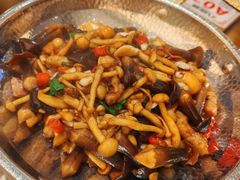 -八碗湘长沙市井菜(坡子街店)