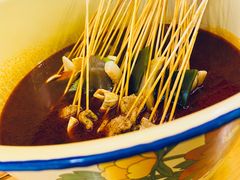 -拈签一笑黄牛肉辣卤串串
