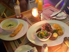 -Bamboo Bar & Grill Restaurant