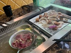 -牛里牛气· 榴莲海鲜鲜牛肉自助火锅·烤肉(横岗店)