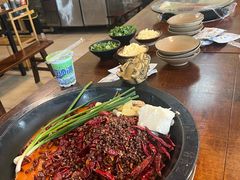 -黄潇洒老火锅(九眼桥宏济巷店)