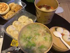 -成都太古里天府广场地铁站亚朵酒店