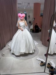 -PAI婚纱礼服设计馆【大牌租赁/高级定制】