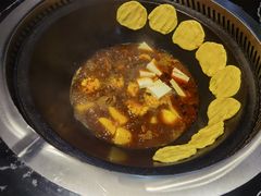 -袁小二大东北铁锅炖(吉祥村总部)