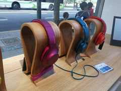 耳机-Sony Store 索尼(上海淮海中路店)