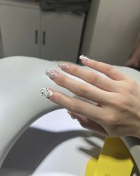 -晨·艺美甲美睫
