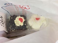 -红宝石·鲜奶小方·海派西点房(南翔店)