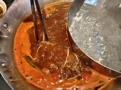 -由衷贵州酸汤牛肉火锅(新桥店)