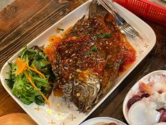 -Show Neua Thai Street Food