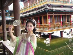 -云锦汉服馆·古典妆造摄影(唐城店)