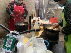 -老婆婆炒饭(小白楼1902欧式风情街店)