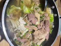 -全牛匠·乐山跷脚牛肉(新中关店)