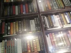 -钟书阁(松江泰晤士小镇店)