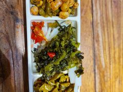 -湘人龙记老长沙米粉(鸟巢店)