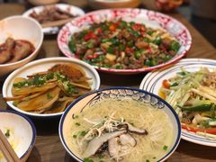 -二孃鸡爪爪(东风路总店)