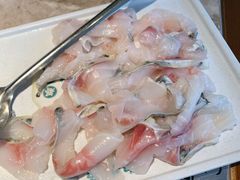 招牌鲜鱼片-淘米捞·米汤脆鲩鱼火锅(福田皇岗店)