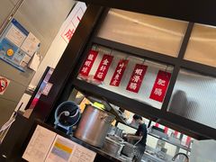 -肥汁米蘭香港米线(长宁来福士店)