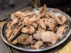 炸过的鱼摆摆-肖肖酸萝卜鱼火锅(总店)