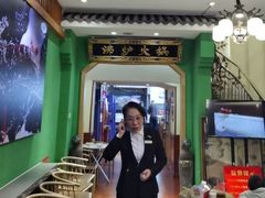 -沸炉重庆老火锅(军事博物馆店)