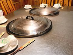 -屯老二农家铁锅炖·行业领军者(梅江店)