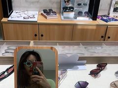 -无界眼镜MaxLess(滨江星光大道店)